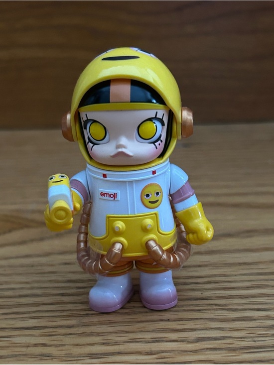 POP MART Other - Space Molly 100%